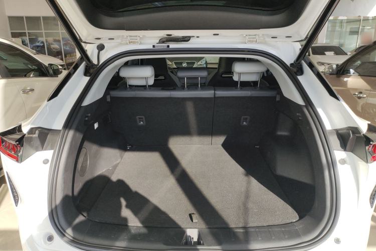 Used CHANGAN UNI-Z 2025 1.5T Premium Edition Trunk