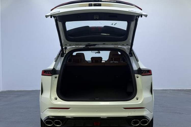 Used CHANGAN UNI-Z 2025 1.5T Premium Edition Trunk