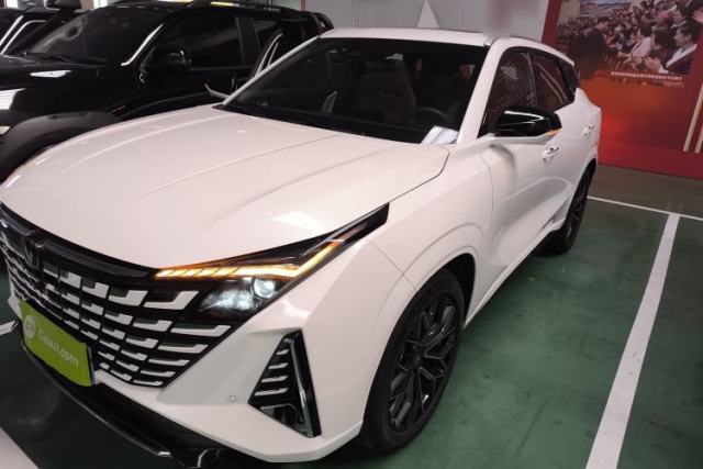 Used CHANGAN UNI-Z 2025 1.5T Premium Edition