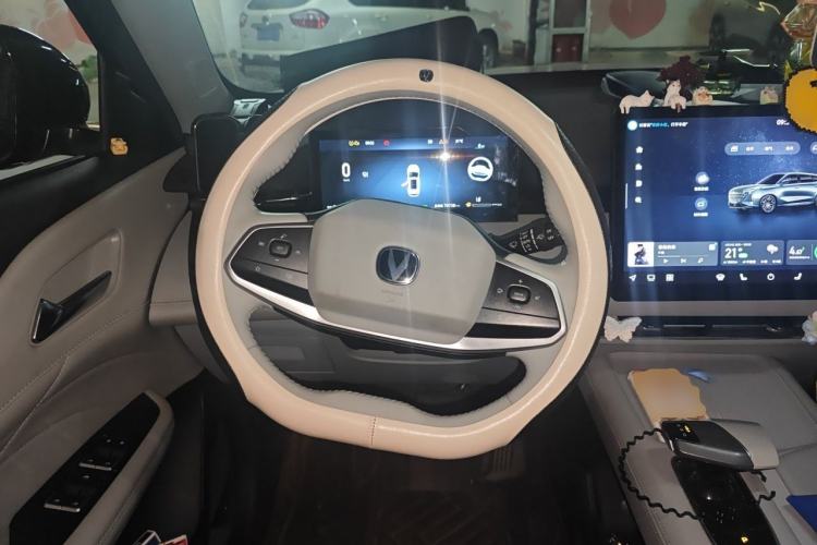 Used CHANGAN UNI-Z New Energy 2024 Blue Whale Smart Electric iDD 125km Beyond Edition Steering Wheel