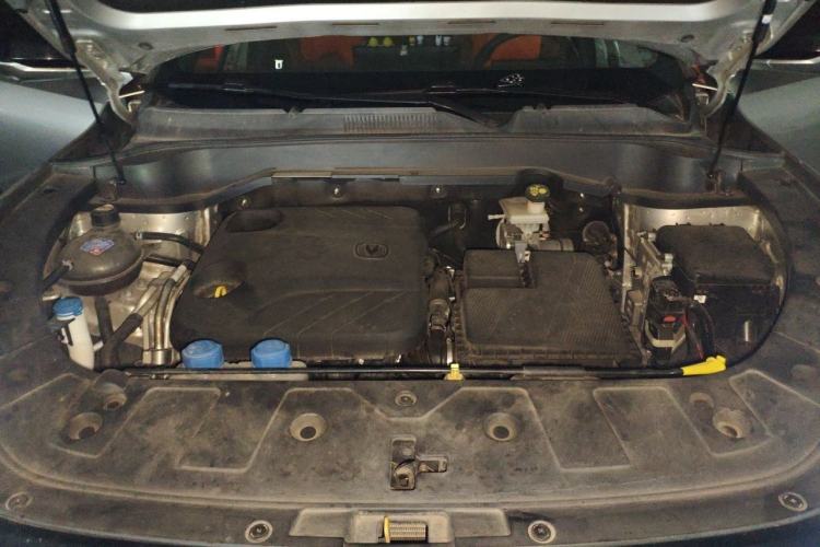 Used CHANGAN UNI-Z New Energy 2024 Blue Whale Smart Electric iDD 125km Excellence Model Engine Bay