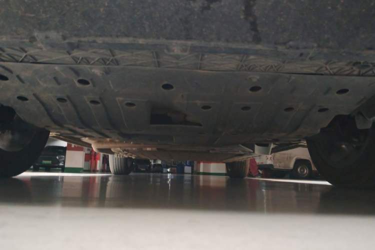 Used CHANGAN UNI-Z New Energy 2024 Blue Whale Smart Electric iDD 125km Beyond Edition Chassis Front