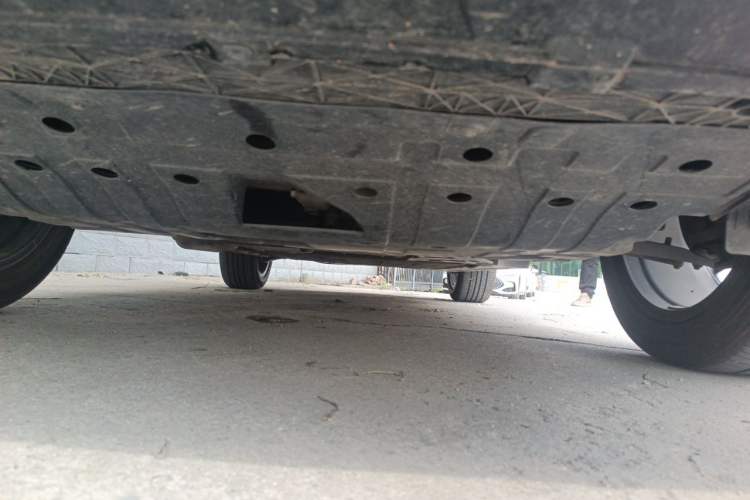 Used CHANGAN UNI-Z New Energy 2024 Blue Whale Smart Electric iDD 125km Excellence Model Chassis Front