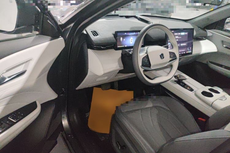 Used CHANGAN UNI-Z New Energy 2024 Blue Whale Smart Electric iDD 125km Beyond Edition Driver Seat
