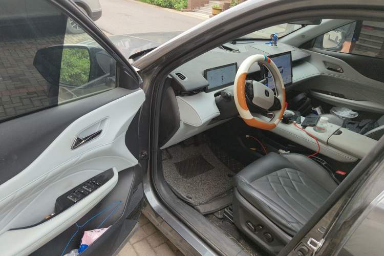 Used CHANGAN UNI-Z New Energy 2024 Blue Whale Smart Electric iDD 125km Excellence Model Driver Seat