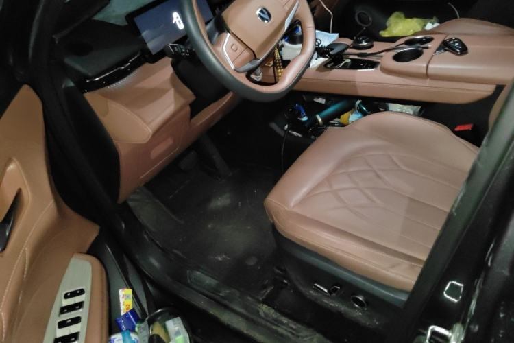 Used CHANGAN UNI-Z New Energy 2024 Blue Whale Smart Electric iDD 125km Excellence Model Driver Seat