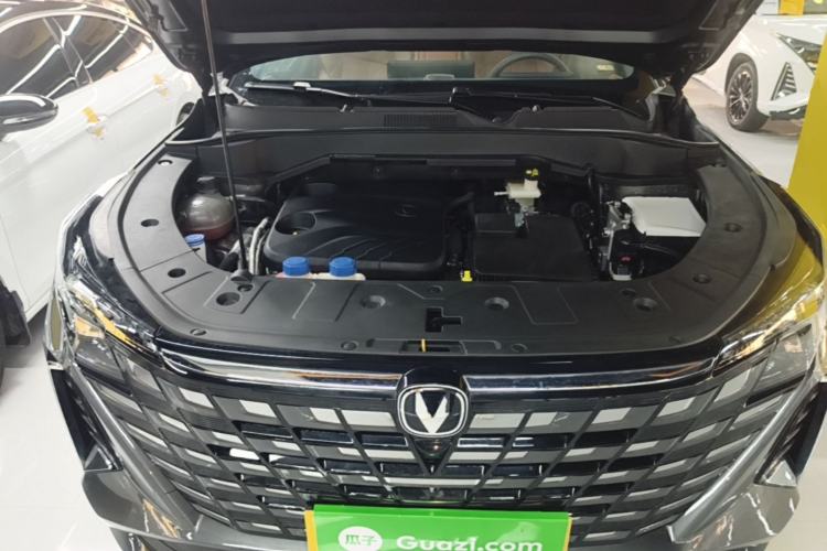 Used CHANGAN UNI-Z New Energy 2024 Blue Whale Smart Electric iDD 125km Leading Model Engine Bay