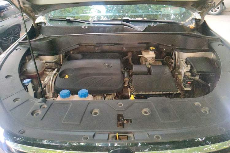 Used CHANGAN UNI-Z New Energy 2024 Blue Whale Smart Electric iDD 125km Beyond Edition Engine Bay