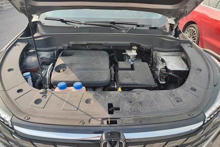 Used CHANGAN UNI-Z New Energy 2024 Blue Whale Smart Electric iDD 125km Excellence Model Engine Bay