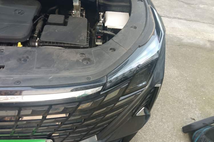 Used CHANGAN UNI-Z New Energy 2024 Blue Whale Smart Electric iDD 125km Beyond Edition Engine Bay Left