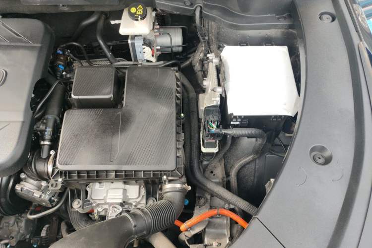 Used CHANGAN UNI-Z New Energy 2024 Blue Whale Smart Electric iDD 125km Beyond Edition Engine Bay Left