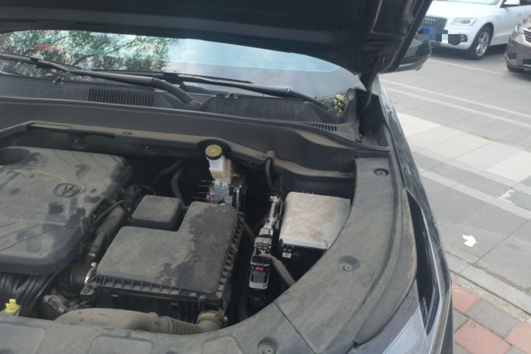Used CHANGAN UNI-Z New Energy 2024 Blue Whale Smart Electric iDD 125km Beyond Edition Engine Bay Left