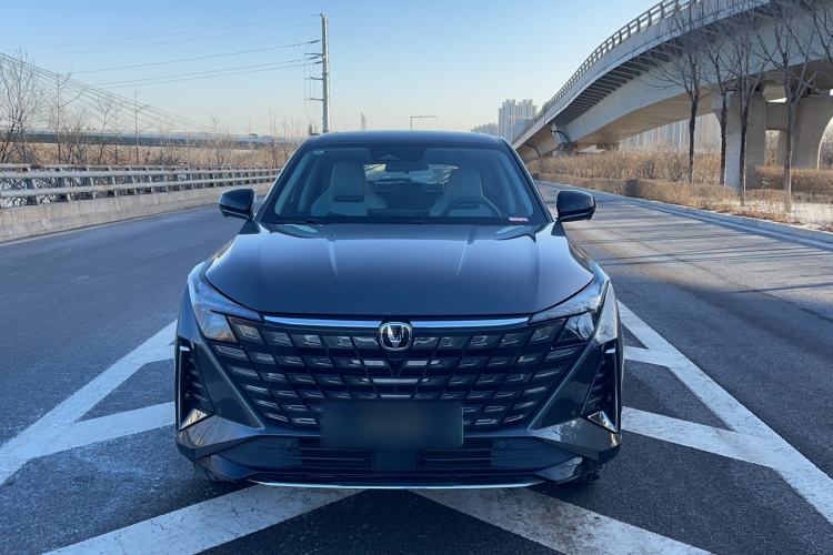 Used CHANGAN UNI-Z New Energy 2024 Blue Whale Smart Electric iDD 125km Excellence Model Exterior 1