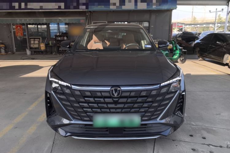 Used CHANGAN UNI-Z New Energy 2024 Blue Whale Smart Electric iDD 125km Excellence Model Exterior 1