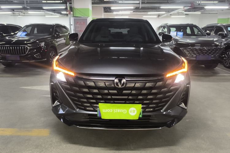 Used CHANGAN UNI-Z New Energy 2024 Blue Whale Smart Electric iDD 125km Beyond Edition Exterior 1