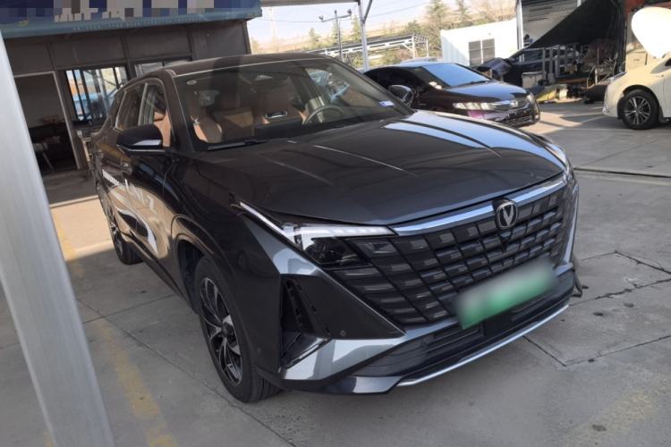 Used CHANGAN UNI-Z New Energy 2024 Blue Whale Smart Electric iDD 125km Excellence Model Exterior 2