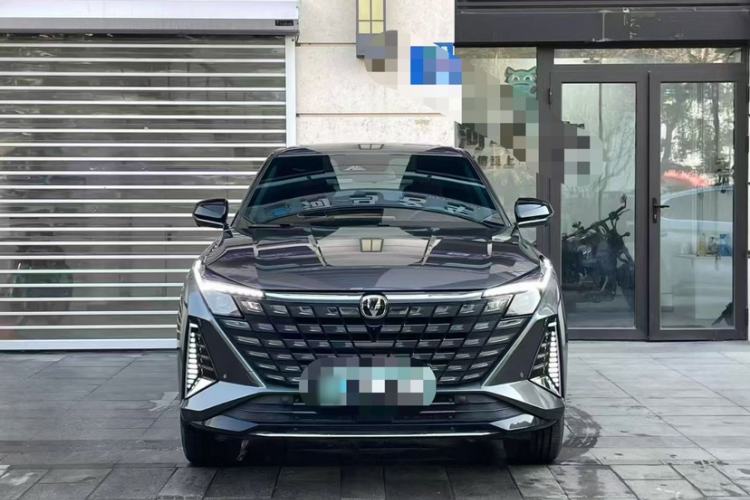 Used CHANGAN UNI-Z New Energy 2024 Blue Whale Smart Electric iDD 125km Beyond Edition Exterior 2