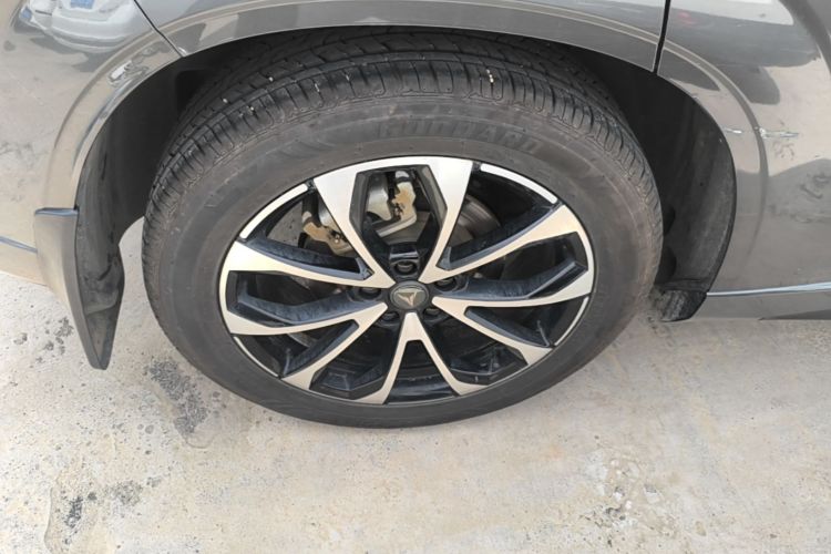 Used CHANGAN UNI-Z New Energy 2024 Blue Whale Smart Electric iDD 125km Beyond Edition Exterior 5