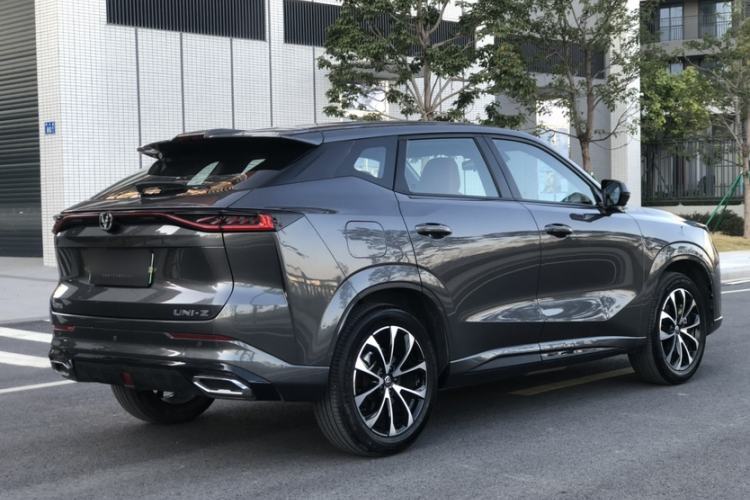 Used CHANGAN UNI-Z New Energy 2024 Blue Whale Smart Electric iDD 125km Beyond Edition Exterior 8