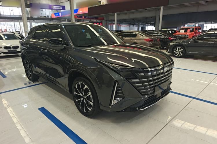 Used CHANGAN UNI-Z New Energy 2024 Blue Whale Smart Electric iDD 125km Excellence Model Front Right 45 Deg