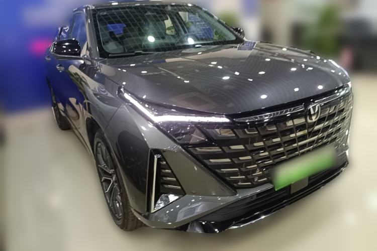Used CHANGAN UNI-Z New Energy 2024 Blue Whale Smart Electric iDD 125km Excellence Model Front Right 45 Deg