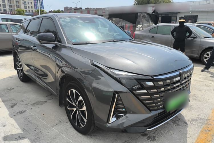 Used CHANGAN UNI-Z New Energy 2024 Blue Whale Smart Electric iDD 125km Beyond Edition Front Right 45 Deg