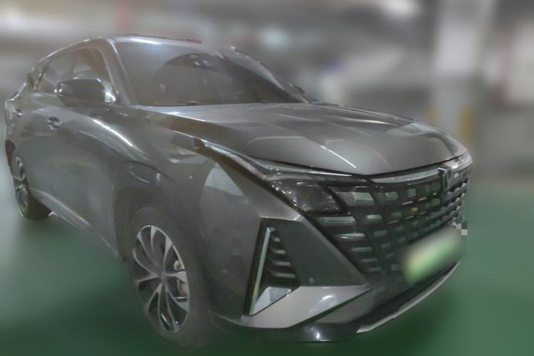 Used CHANGAN UNI-Z New Energy 2024 Blue Whale Smart Electric iDD 125km Excellence Model Front Right 45 Deg