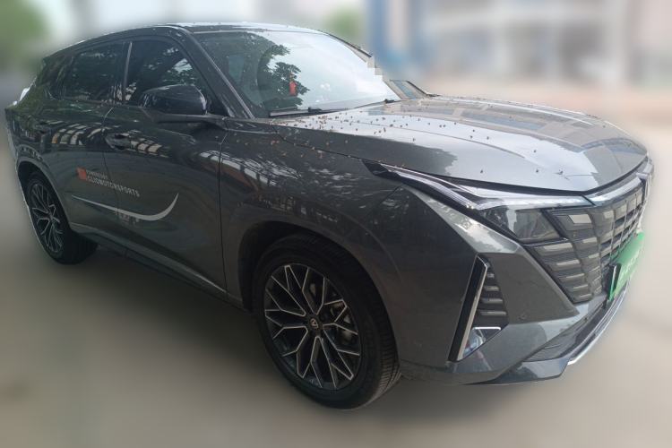 Used CHANGAN UNI-Z New Energy 2024 Blue Whale Smart Electric iDD 125km Excellence Model Front Right 45 Deg