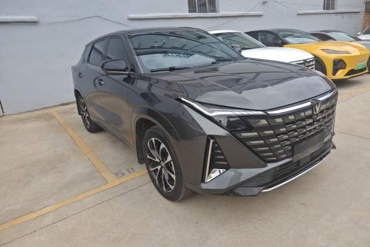 Used CHANGAN UNI-Z New Energy 2024 Blue Whale Smart Electric iDD 125km Beyond Edition Front Right 45 Deg