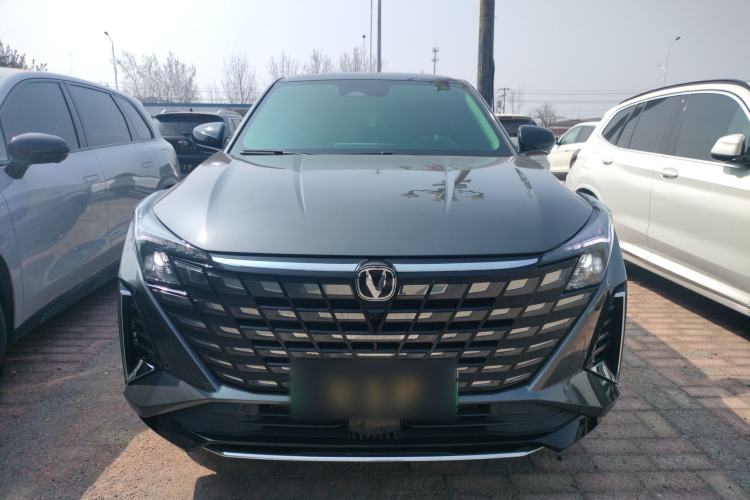 Used CHANGAN UNI-Z New Energy 2024 Blue Whale Smart Electric iDD 125km Leading Model Front
