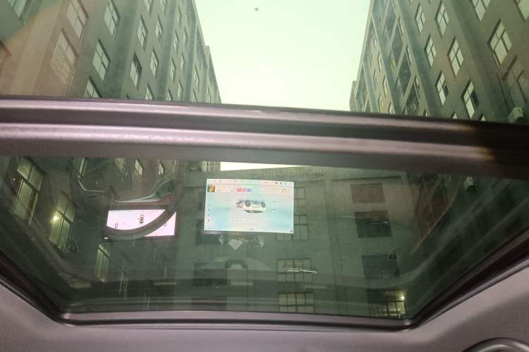 Used CHANGAN UNI-Z New Energy 2024 Blue Whale Smart Electric iDD 125km Beyond Edition Headliner