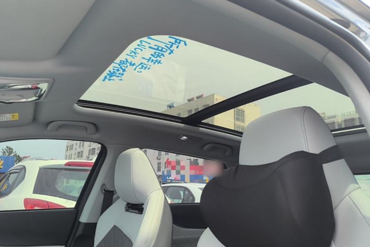 Used CHANGAN UNI-Z New Energy 2024 Blue Whale Smart Electric iDD 125km Beyond Edition Headliner
