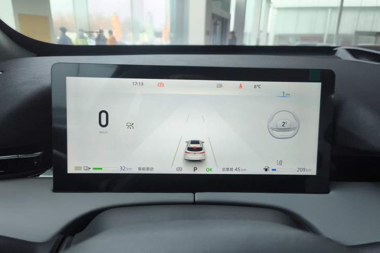 Used CHANGAN UNI-Z New Energy 2024 Blue Whale Smart Electric iDD 125km Leading Model Instrument Cluster