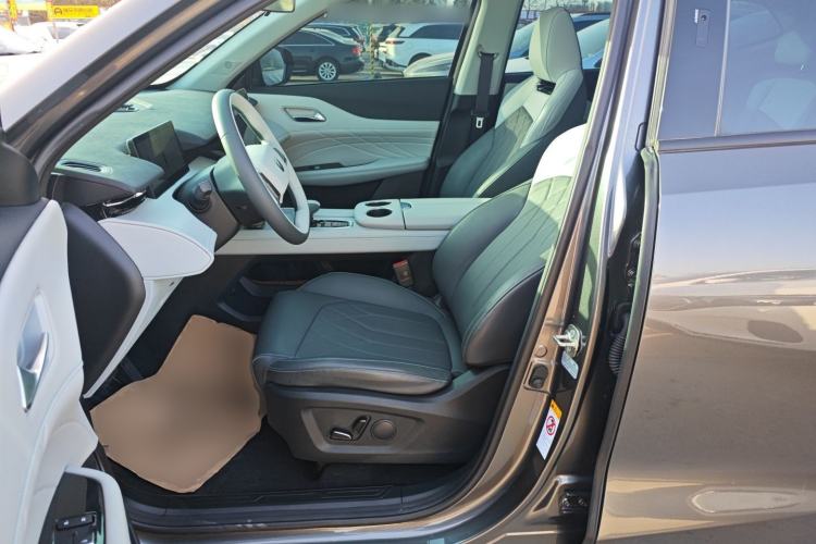 Used CHANGAN UNI-Z New Energy 2024 Blue Whale Smart Electric iDD 125km Beyond Edition Left Front Seat