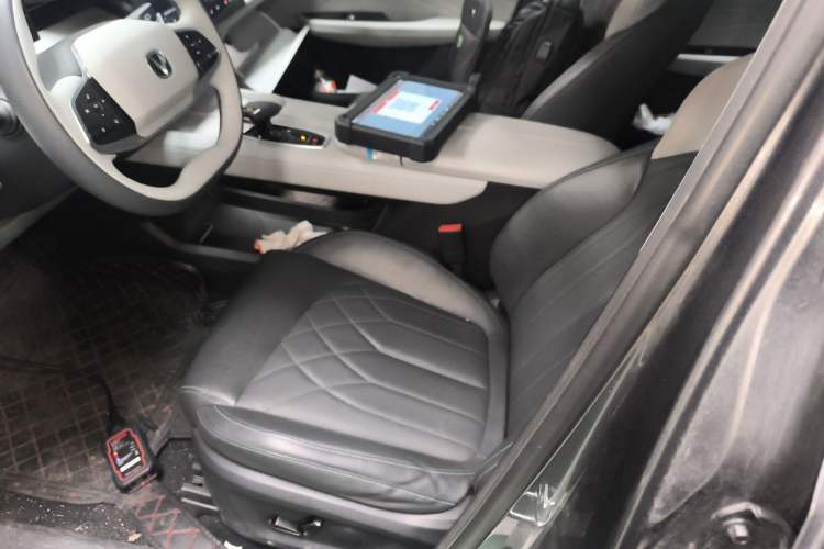 Used CHANGAN UNI-Z New Energy 2024 Blue Whale Smart Electric iDD 125km Beyond Edition Left Front Seat