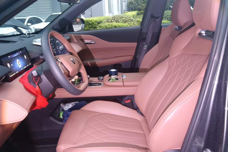 Used CHANGAN UNI-Z New Energy 2024 Blue Whale Smart Electric iDD 125km Beyond Edition Left Front Seat