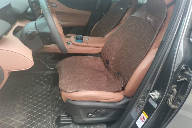 Used CHANGAN UNI-Z New Energy 2024 Blue Whale Smart Electric iDD 125km Beyond Edition Left Front Seat