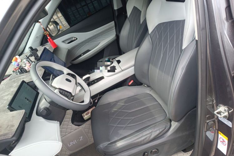 Used CHANGAN UNI-Z New Energy 2024 Blue Whale Smart Electric iDD 125km Excellence Model Left Front Seat