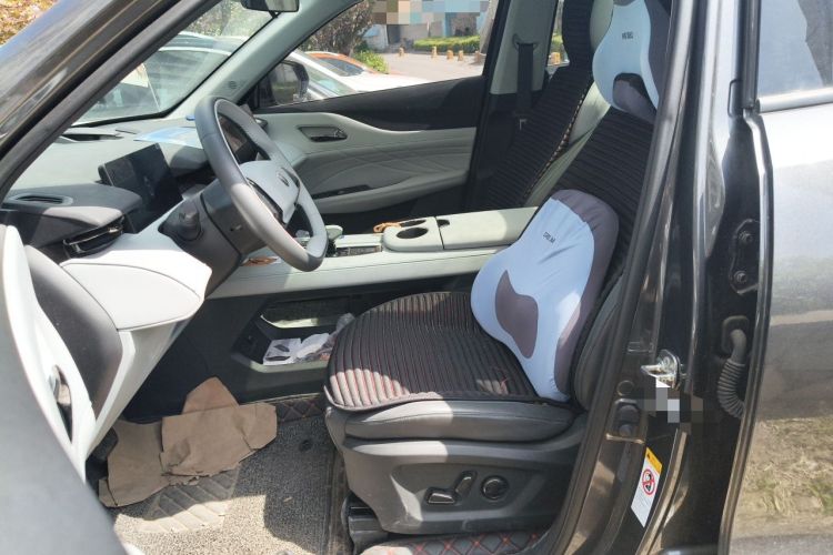 Used CHANGAN UNI-Z New Energy 2024 Blue Whale Smart Electric iDD 125km Excellence Model Left Front Seat