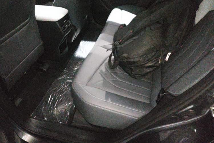 Used CHANGAN UNI-Z New Energy 2024 Blue Whale Smart Electric iDD 125km Beyond Edition Left Rear Seat