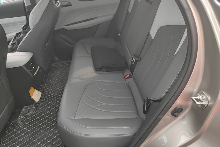 Used CHANGAN UNI-Z New Energy 2024 Blue Whale Smart Electric iDD 125km Excellence Model Left Rear Seat