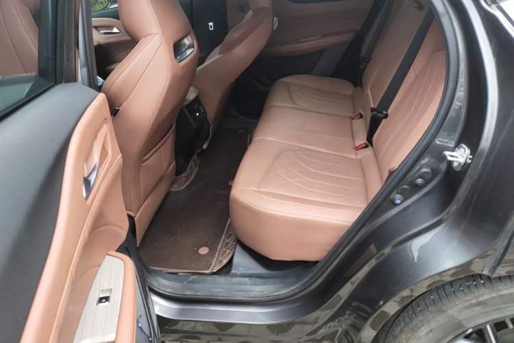 Used CHANGAN UNI-Z New Energy 2024 Blue Whale Smart Electric iDD 125km Excellence Model Left Rear Seat