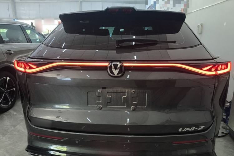 Used CHANGAN UNI-Z New Energy 2024 Blue Whale Smart Electric iDD 125km Excellence Model Rear