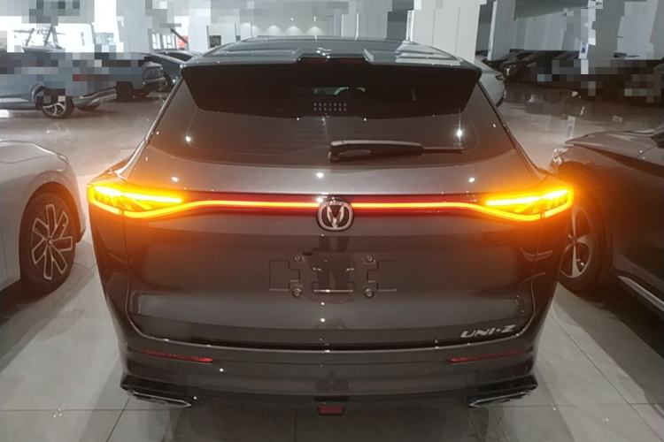 Used CHANGAN UNI-Z New Energy 2024 Blue Whale Smart Electric iDD 125km Beyond Edition Rear