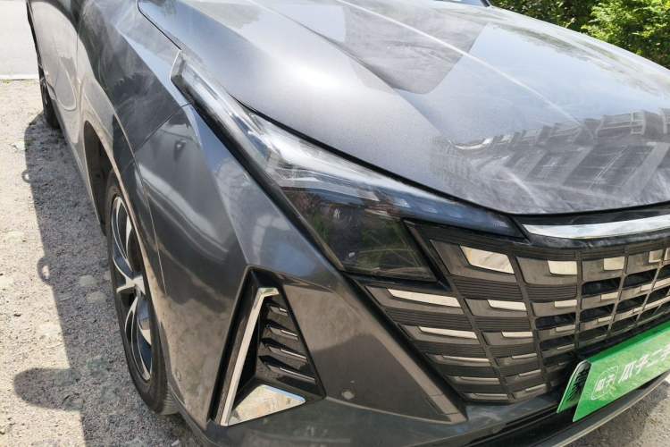 Used CHANGAN UNI-Z New Energy 2024 Blue Whale Smart Electric iDD 125km Excellence Model Right Front Headlight