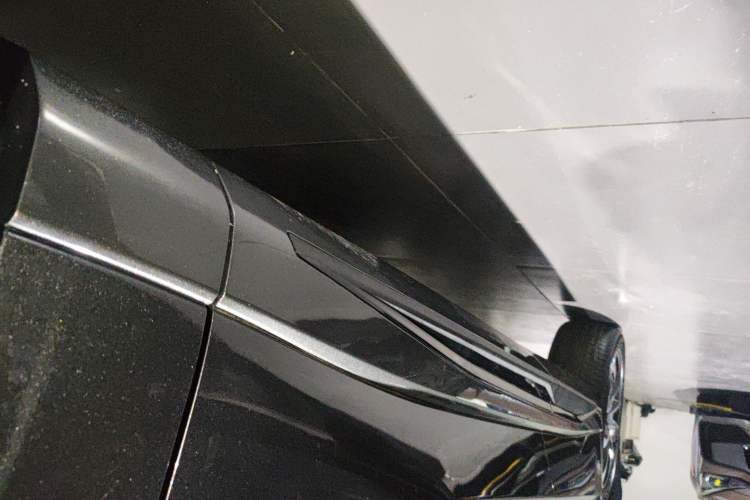 Used CHANGAN UNI-Z New Energy 2024 Blue Whale Smart Electric iDD 125km Beyond Edition Right Side Sill