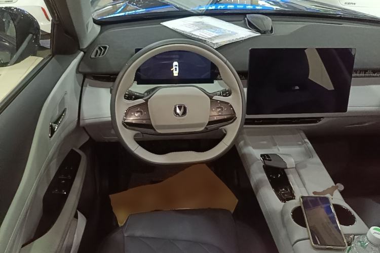 Used CHANGAN UNI-Z New Energy 2024 Blue Whale Smart Electric iDD 125km Excellence Model Steering Wheel
