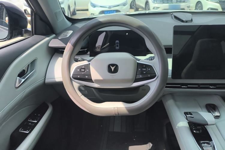 Used CHANGAN UNI-Z New Energy 2024 Blue Whale Smart Electric iDD 125km Beyond Edition Steering Wheel