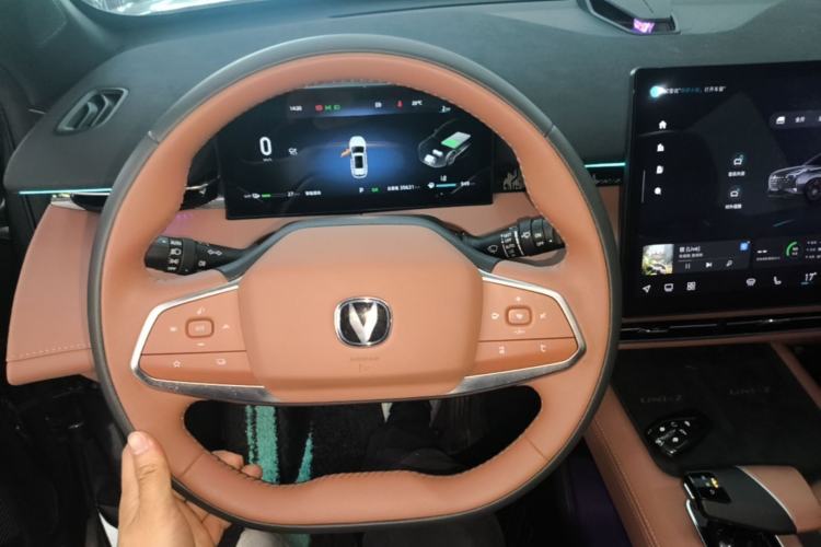 Used CHANGAN UNI-Z New Energy 2024 Blue Whale Smart Electric iDD 125km Excellence Model Steering Wheel