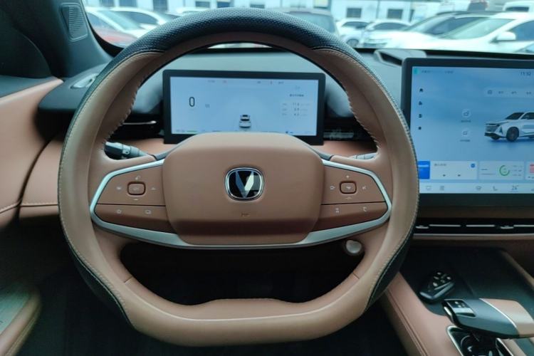 Used CHANGAN UNI-Z New Energy 2024 Blue Whale Smart Electric iDD 125km Excellence Model Steering Wheel